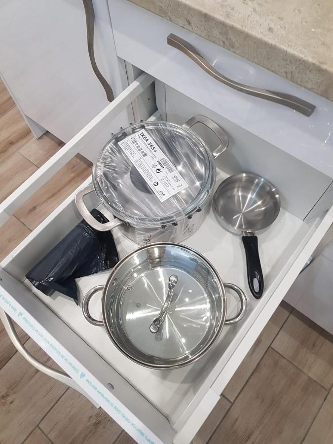 Family Comfortable Apartment أرونا المظهر الخارجي الصورة