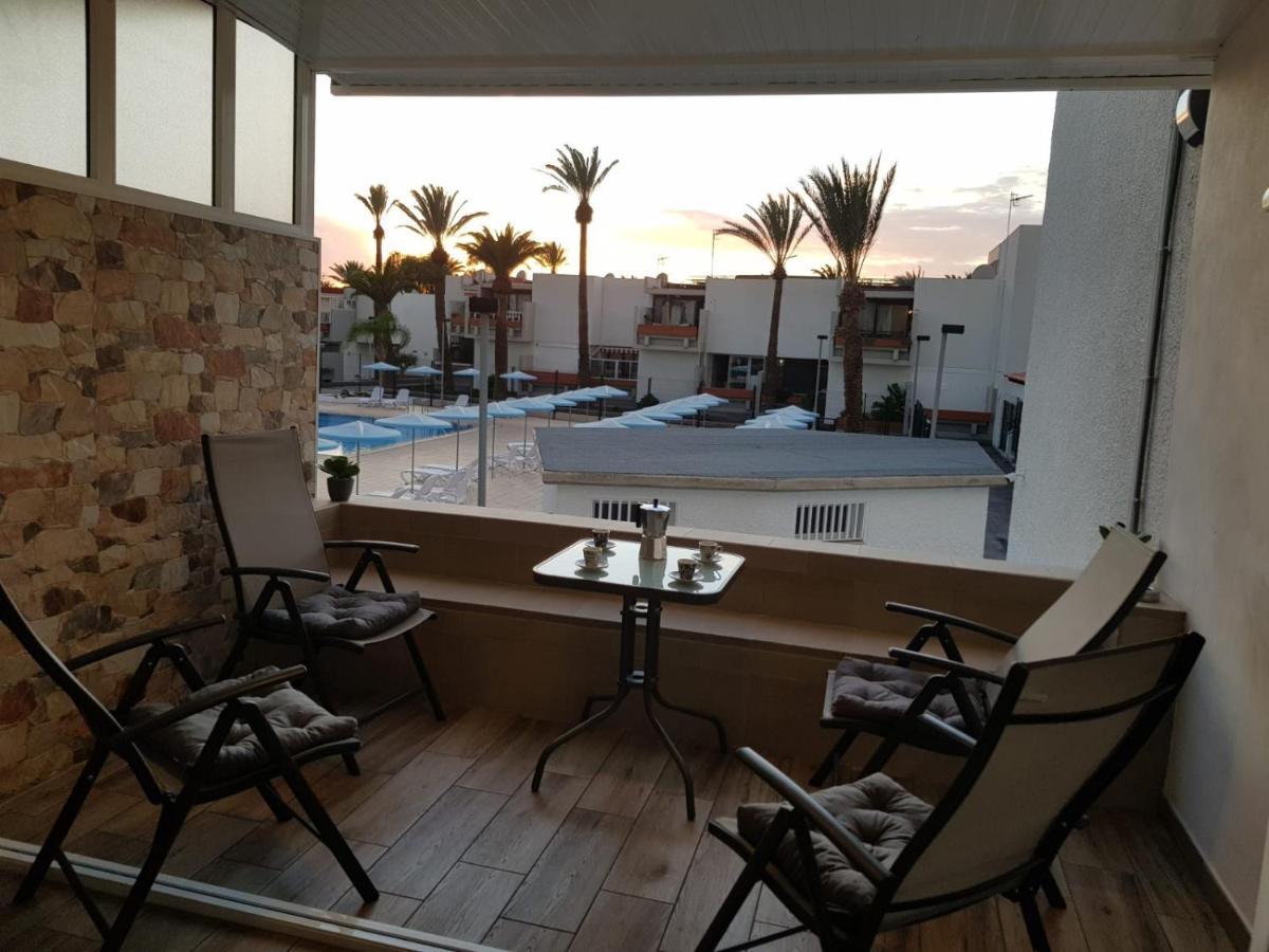 Family Comfortable Apartment أرونا المظهر الخارجي الصورة